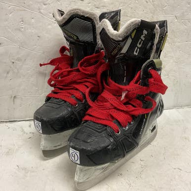 Used CCM TACKS AS-V Intermediate Hockey Skate Intermediate 4.0 11855-S000203694