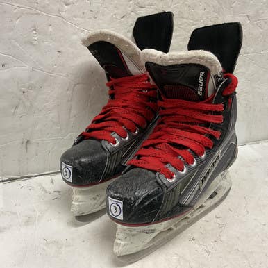 Used Bauer VAPOR X600 Junior Hockey Skate Junior 03 11855-S000203691