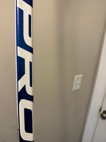 Senior PRO Red Line Right Handed Hockey Stick Toe Pattern 80 Flex Pro Stock (Used)