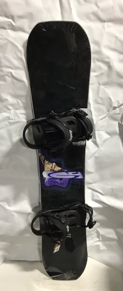 140 New GNU young money snowboard w/ Nitro binding