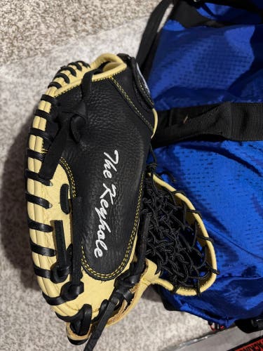 2024 All Star CM4000 RH Catcher's Baseball Glove 33" (New)