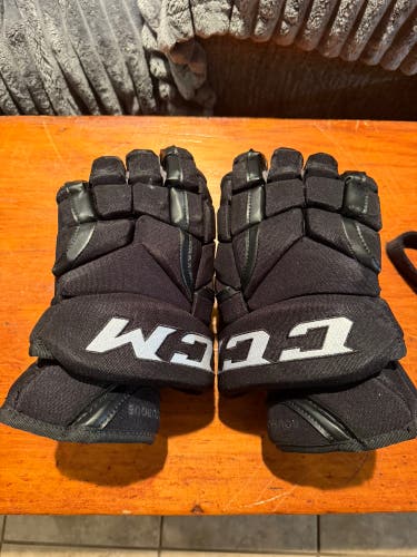 CCM HG12 Gloves 13" Pro Stock (Used)