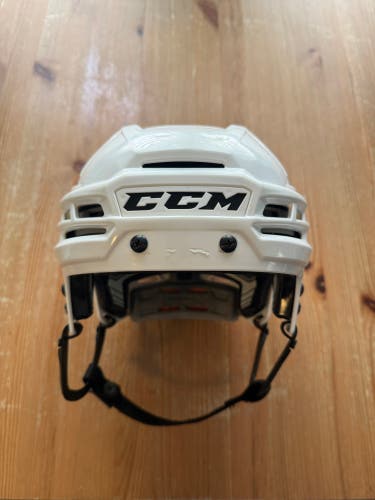 Small White CCM Tacks 910 Helmet Pro Stock (Used)