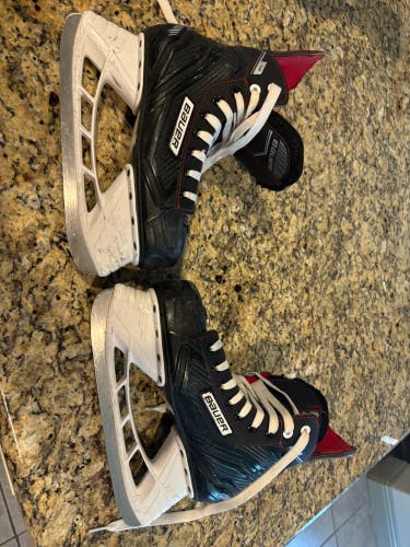 2018 Bauer NS Hockey Skates Extra Wide Width 8 (Lightly Used)