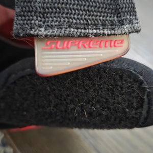 Intermediate Large Bauer Supreme Elbow Pads (Used)