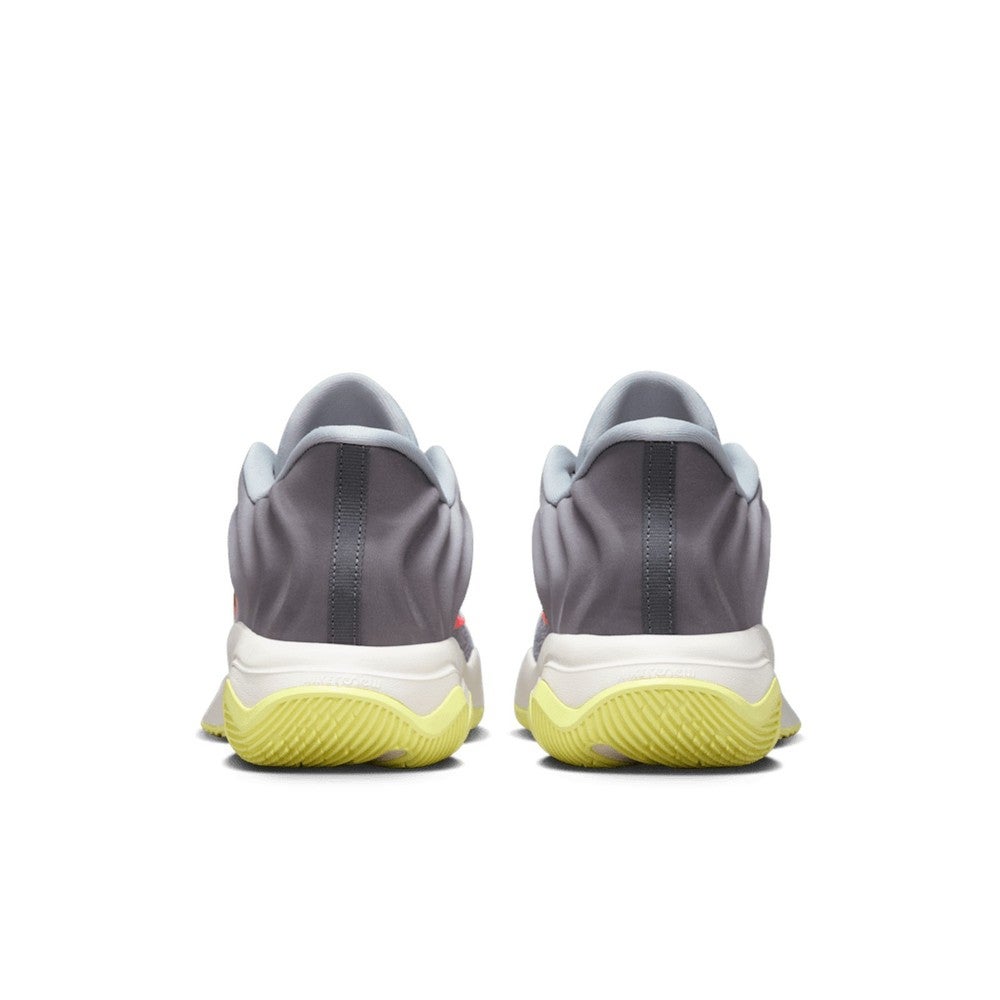 Size 9 - Nike Giannis Immortality 4 Wolf Grey Luminous Green  display picture 3