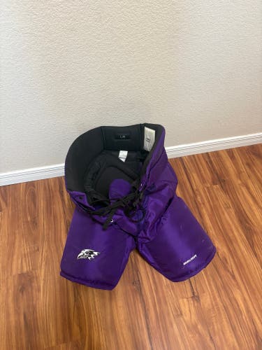 Senior Large Bauer Custom Pro Hockey Pants (Used)