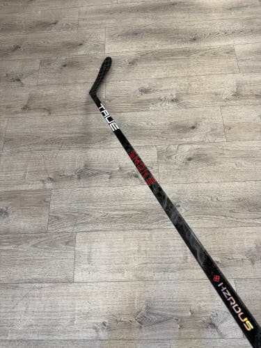 Senior True Project X Smoke Right Handed Hockey Stick P28 80 Flex Pro Stock (Used)