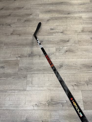 Senior True Project X Smoke Right Handed Hockey Stick P28 80 Flex Pro Stock (Used)