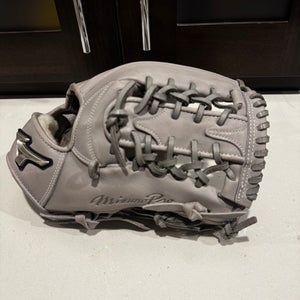Mizuno Pro Japanese Haga A51 Ichiro RH Infield Baseball Glove 11.5" (Used)