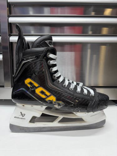 CCM FT8 Pro Hockey Skates Size 7 Regular Width 263mm (Used) Colorado College Pro Stock