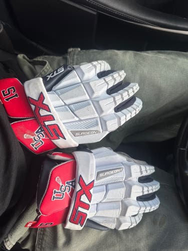 STX Surgeon RZR2 Lacrosse Gloves (Used)