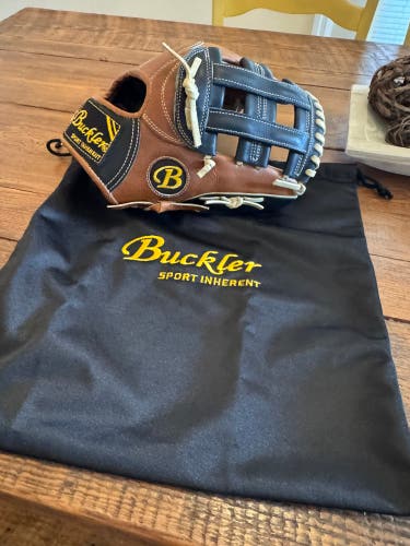 2025 Buckler RH Infield Baseball Glove 11.75" (Used)