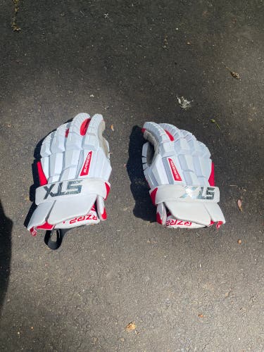 STX Surgeon RZR2 Lacrosse Gloves (Used)