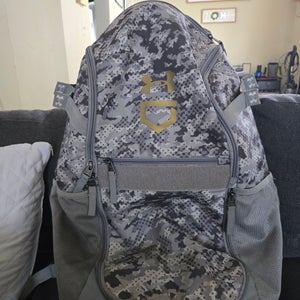 Under Armour Bat Pack (Used)