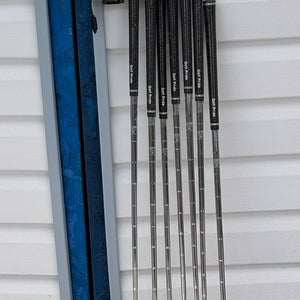 Men's TaylorMade P-790 Left Hand Iron Set Stiff Flex (7 Clubs) #5 - #9, PW, GW (New)