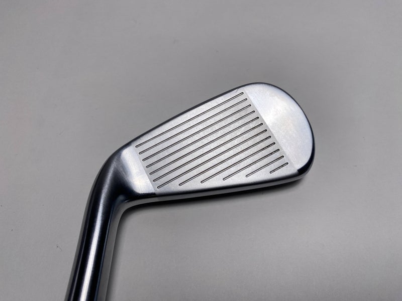 TaylorMade SIM UDI 2 Hybrid 18* Graphite Design Tour AD DI-85x
