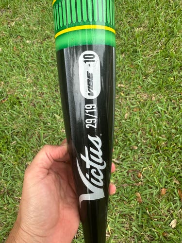2025 Victus Vibe Alloy USSSA Certified Bat (-10) 19 oz 29" (Used)