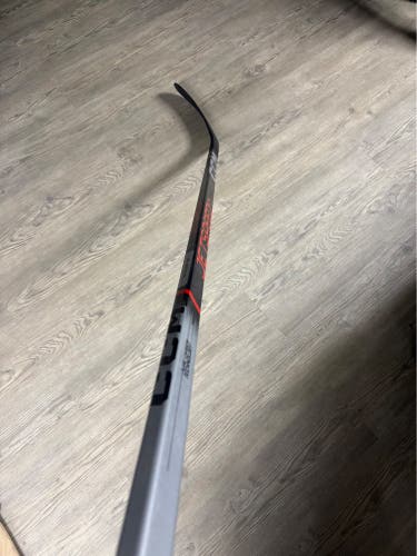 Senior CCM JetSpeed FT+ RH Hockey Stick P29 75 Flex Pro Stock (New)