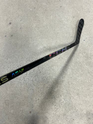 Junior CCM Tacks AS-VI Pro Hockey Stick | LH P28