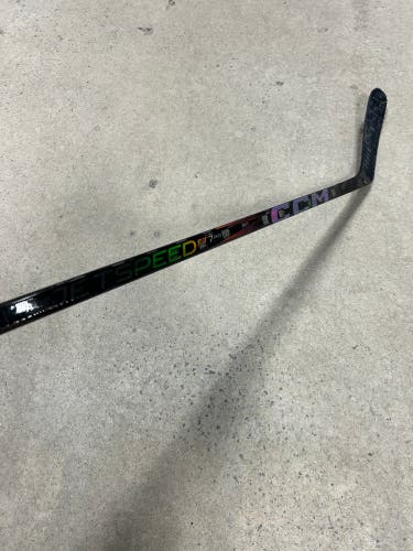 Junior CCM JetSpeed FT7 Pro Hockey Stick | LH P29