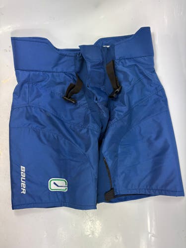 Vancouver Canucks Large Bauer Pant Shell Pro Stock