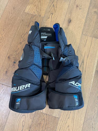 Medium Bauer Supreme ACP Pro Girdle