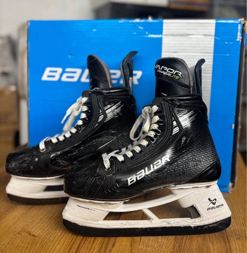 Bauer Vapor Hyperlite 2 Pro Stock Hockey Skates - Senior 7.5 / Regular Width (Good Condition)