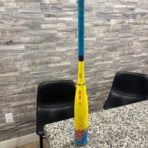 2026 Victus Nova Lit Composite USSSA Certified Bat (-10) 19 oz 29" (Used)