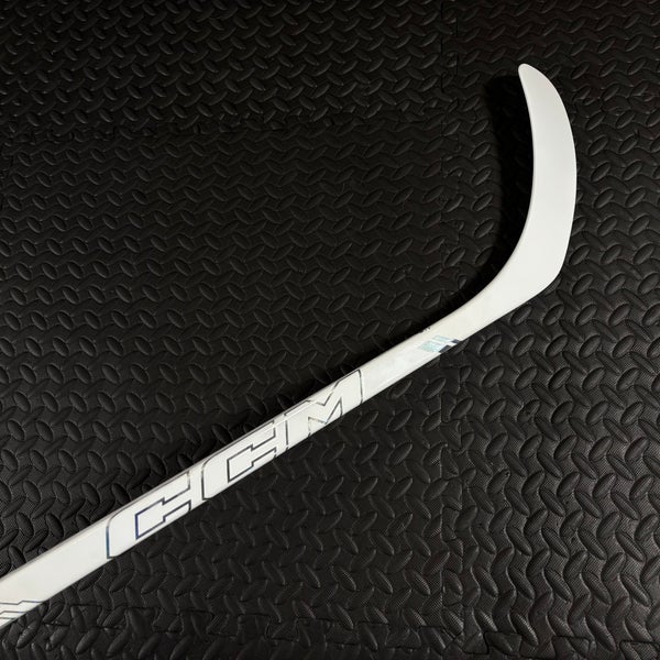 Senior CCM XF Ghost Right Handed Hockey Stick P29 85 Flex (New) - Limited Edition White