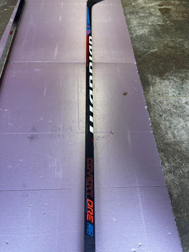 Senior RH Warrior Covert QRE 20 Pro Hockey Stick W01 65 Flex (New)