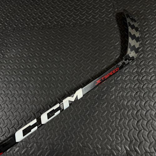 2026 New Model - Senior CCM FT9 Pro Right Handed Hockey Stick P28 75 Flex (New) - Red -
