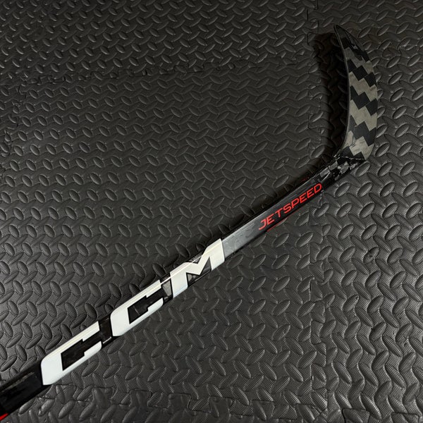 2026 New Model - Senior CCM FT9 Pro Right Handed Hockey Stick P28 75 Flex (New) - Red -