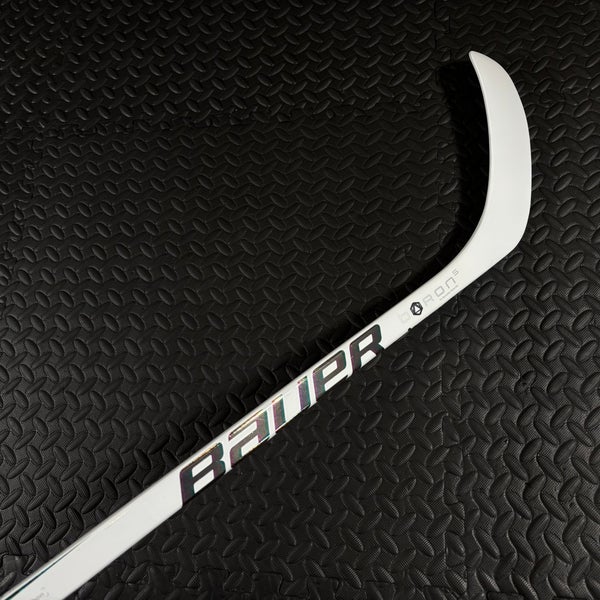 Senior Bauer Proto2 Right Handed Hockey Stick P90TM 87 Flex (New) - Limited Edition White