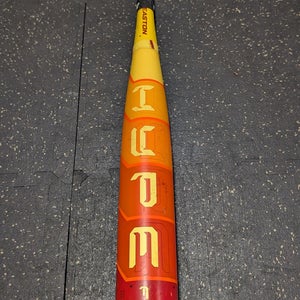 2025 Easton Hype Fire -8 USA Baseball Bat: EUS5HYP8