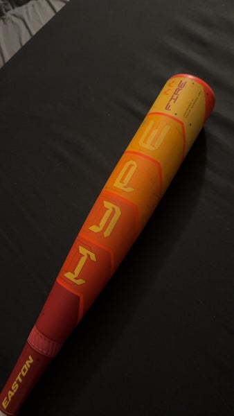 2025 Easton Hype Fire Composite USSSA Certified Bat (-10) 17 oz 27" (Used)