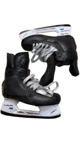 TRUE Hockey Skates SHIFT Used Size 10
