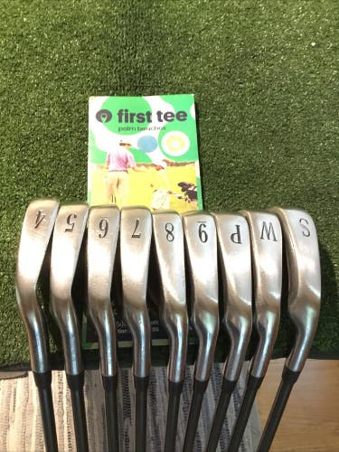 Titleist DCI Gold 981 SL Irons Set 4-PW-GW-SW Seniors Ultralite Graphite Shafts