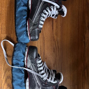 Bauer Vapor X500 Hockey Skates Regular Width Size 5 (Used)