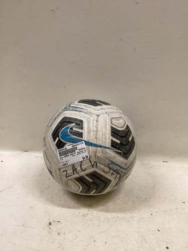 Used Nike AEROW SCULPT All Size Soccer Ball White 4 11725-S000502150