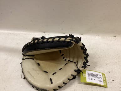 Used 44 PRO SIGNATURE SERIES 32.5 BB/SB Catchers RH Throw Black 32 1/2" 11725-S000502000
