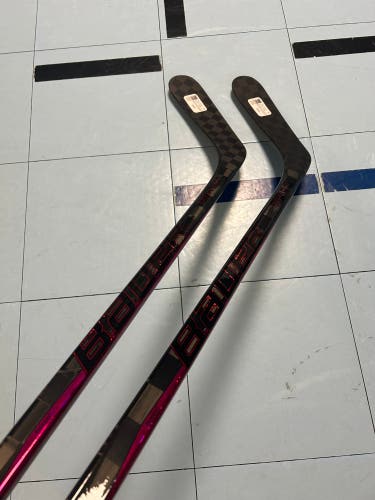 2 Pack Senior Bauer Twitch Left Hand Hockey Stick P92 70 Flex (New)
