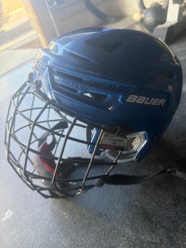 Small Bauer Re-Akt 150 Helmet (Used)