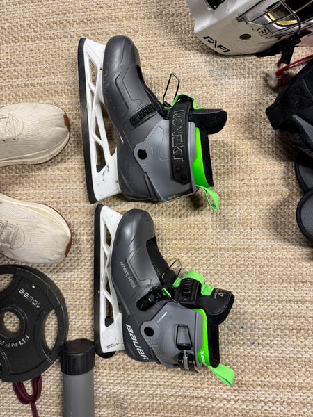 2022 Bauer Konekt HF2 Hockey Goalie Skates Regular Width 8 - used for 3 months