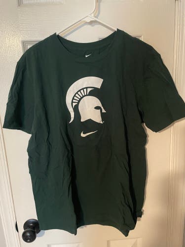 Green Large Men's Nike Shirt Michigan State