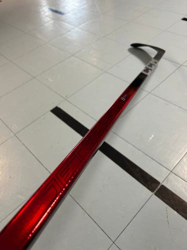 Senior CCM JetSpeed FT8 Pro Right Handed Hockey Stick P28 75 Flex (New)