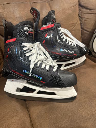 Bauer Supreme Mach Hockey Skates Wide Width 8.5 (Used)b