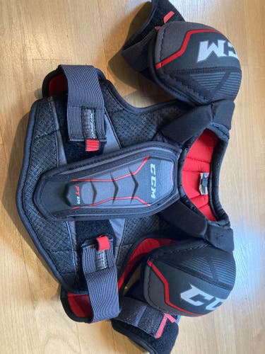 CCM JetSpeed FT370 Shoulder Pads Junior Large (Used)