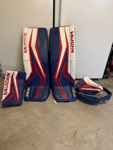 34" Vaughn SLR3 Pro Carbon Regular Goalie Full Set (Used)