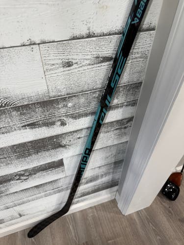 Junior Bauer Pulse Right Hand p28 30 flex